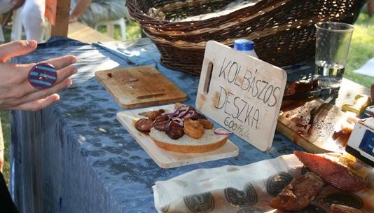 muveszetek_volgye_2012_kolbasz