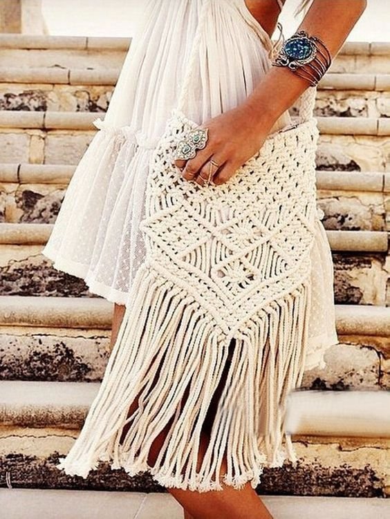 250fc53301018ac965a8c0a60bbc9d6e