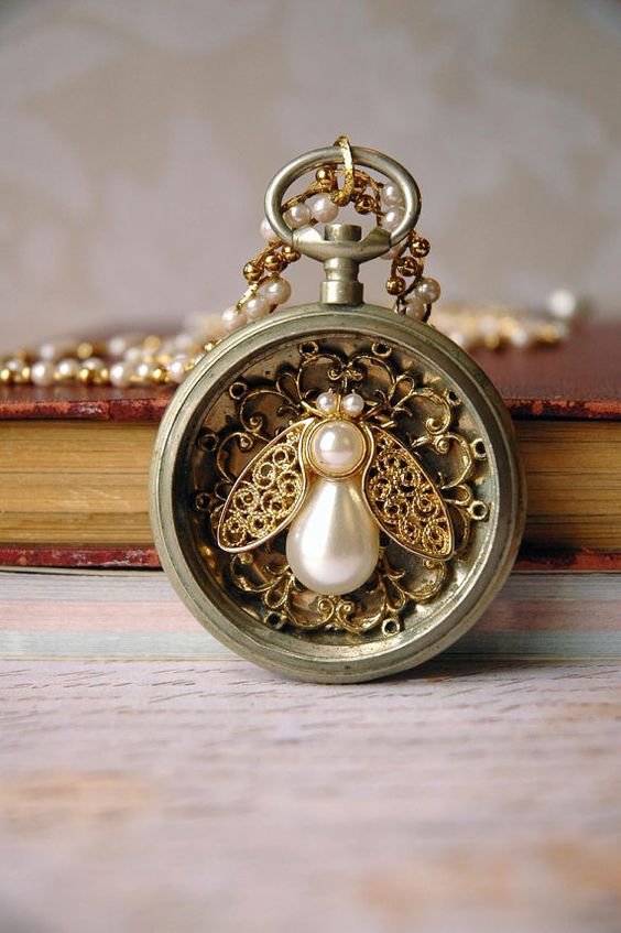 1bdfb94d05a70710f18c493350819b19