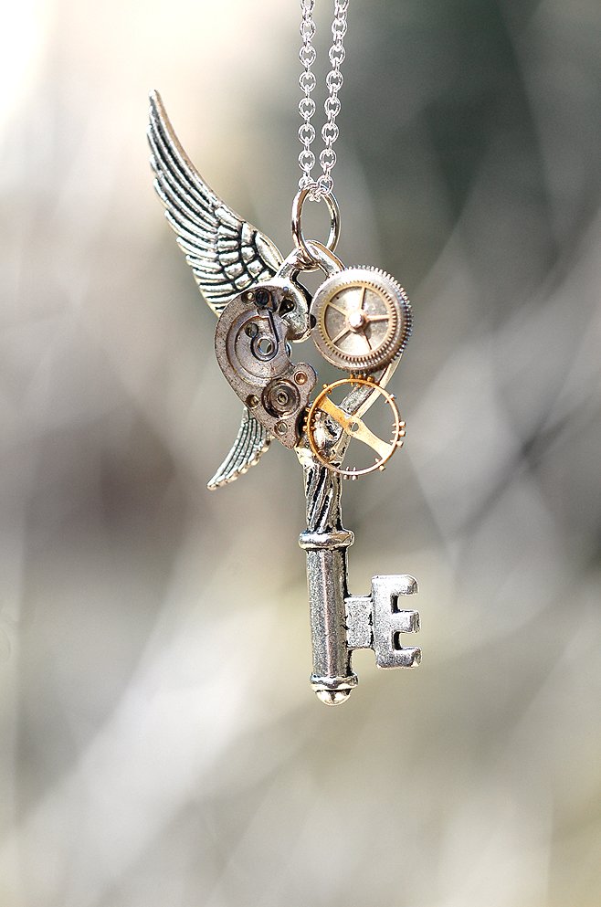 Handmade Steampunk Key Necklace_Pendants_2